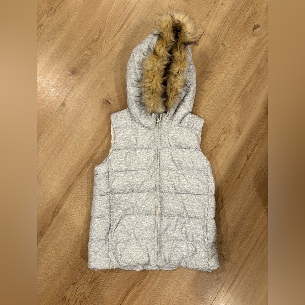 Gap Kids Gray Puffer Vest with Faux Fur Hood Sz XXL 14-16